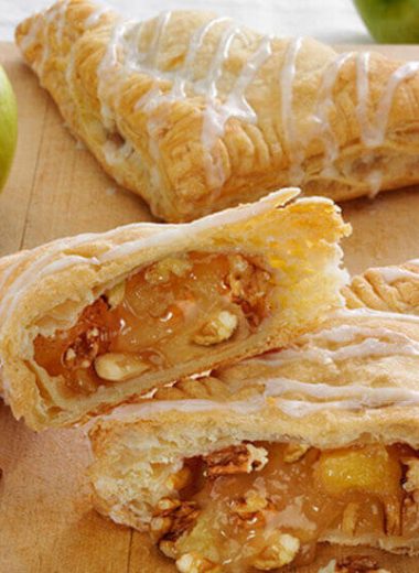 Air Fryer Apple Turnovers