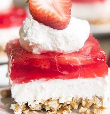 Keto Strawberry Pretzel Salad