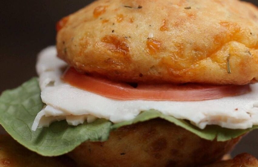 LowCarb GlutenFree Mozzarella Cheese Bread EasyKeto4U