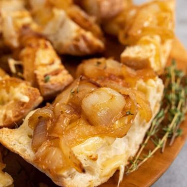 Air Fryer French Onion Cheese Bread