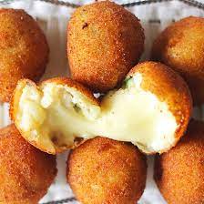 Low Carb Crispy Cheese Balls